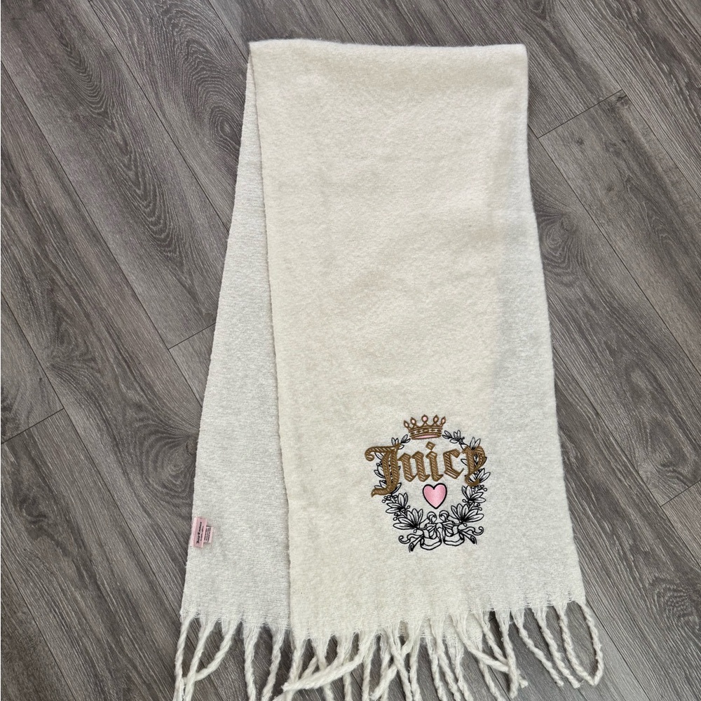 NWOT Juicy Couture White Scarf with Embroidered Crest